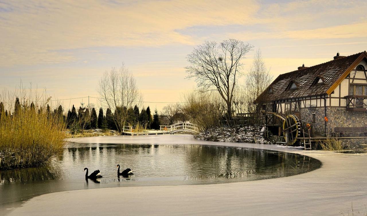 Dom Na Wodzie Mazury Villa Dzwierzuty Bagian luar foto